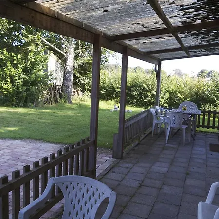 Ossa Basecamp Vakantiehuis *